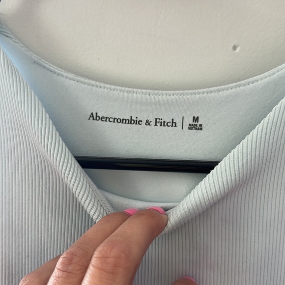 Abercrombie ribbed light blue bodysuit - Picture 4 of 5
